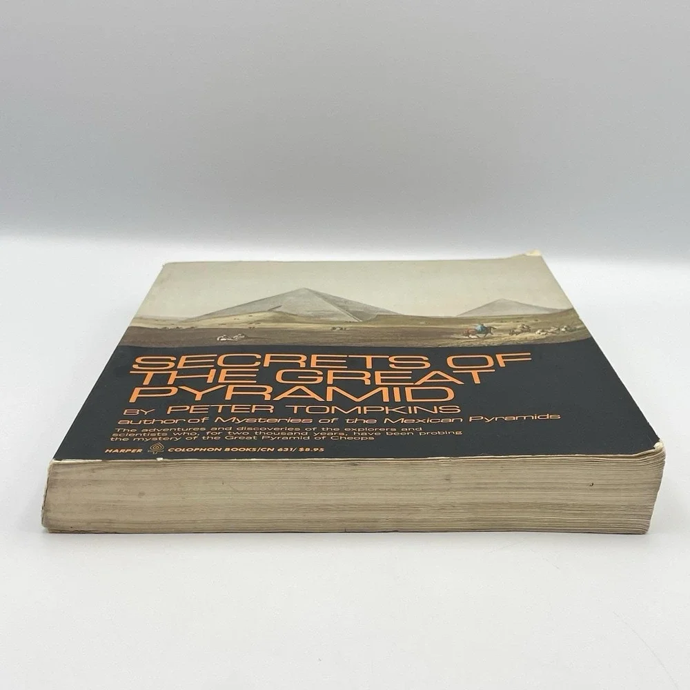 Secrets of the Great Pyramid Peter Tompkins 1978 1st‎ Colophon PB Edition
